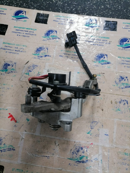 б/у Yamaha F80-100 рычаг управления дроссельной заслонкой 67F-42154-00-94, 61A-85885-00-00