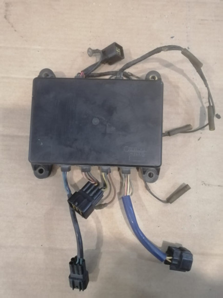 б/у Yamaha 150-200 коммутатор 6R3-85540-01-00 б/у Yamaha 150-200 коммутатор 6R3-85540-01-00