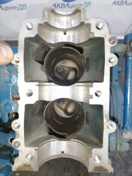 б/у Yamaha 9.9D-15 блок цилиндров 6E7-W0090-04-1S б/у Yamaha 9.9D-15 блок цилиндров 6E7-W0090-04-1S