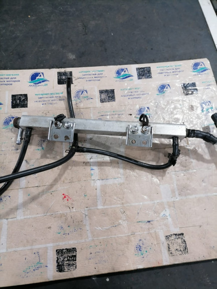 б/у Suzuki DF90-140 охладитель топливный 15770-90J02-000 б/у Suzuki DF90-140 охладитель топливный 15770-90J02-000