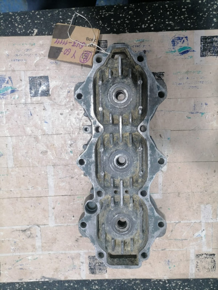 б/у Yamaha 60-70 головка блока цилиндров 6H3-11111-01-1S б/у Yamaha 60-70 головка блока цилиндров 6H3-11111-01-1S
