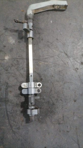 б/у Yamaha 6-8 ручка с механизмом включения хода в сборе 6G1-44121-02-94,6N0-G4111-00-00 б/у Yamaha 6-8 ручка с механизмом включения хода в сборе 6G1-44121-02-94,6N0-G4111-00-00