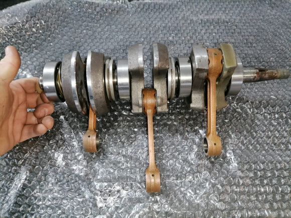 б/у Yamaha 40-50 коленчатый вал в сборе 6H4-11400-14-00