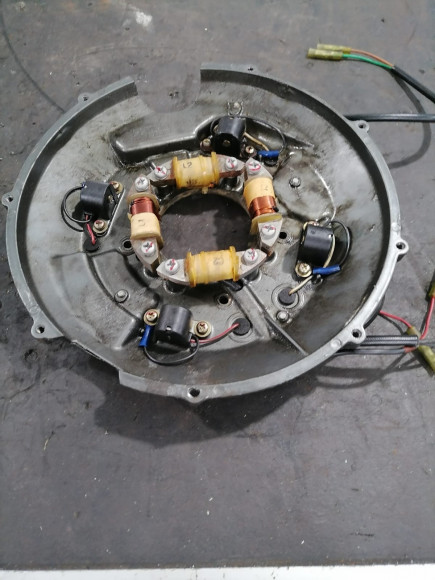 б/у Suzuki DT115-140 подмаховиковое зажигание в сборе 32160-94610, 32140-94630