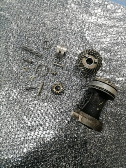 б/у Tohatsu M35C шестерни редуктора (комплект)348-64010-1,348-64030-0,345Q60101-1