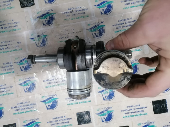 б/у Yamaha 8 коленчатый вал шатуны поршня (в сборе ) 6N0-E1400-00-00