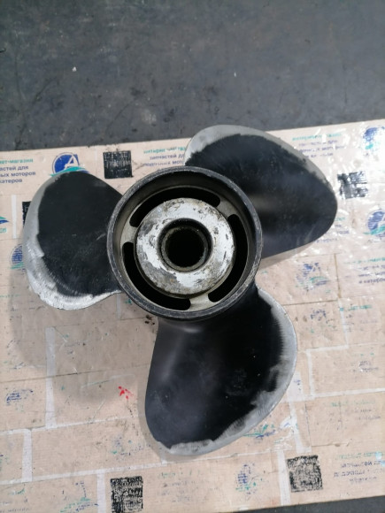 б/у Suzuki DF70-140 гребной винт  3x14x17   58100-90JA0-019