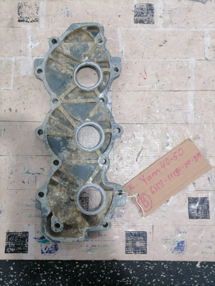 б/у Yamaha 40-50 крышка головки блока цилиндров 6H4-11191-01-9M б/у Yamaha 40-50 крышка головки блока цилиндров 6H4-11191-01-9M