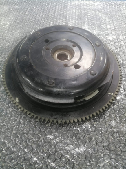 б/у Yamaha 150-225 маховик 6R3-85550-00-00