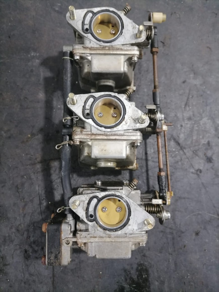 б/у Tohatsu 40 карбюраторы в сборе 3C8-03200-4,3C8-03207-4,3C8-03210-4 б/у Tohatsu 40 карбюраторы в сборе 3C8-03200-4,3C8-03207-4,3C8-03210-4