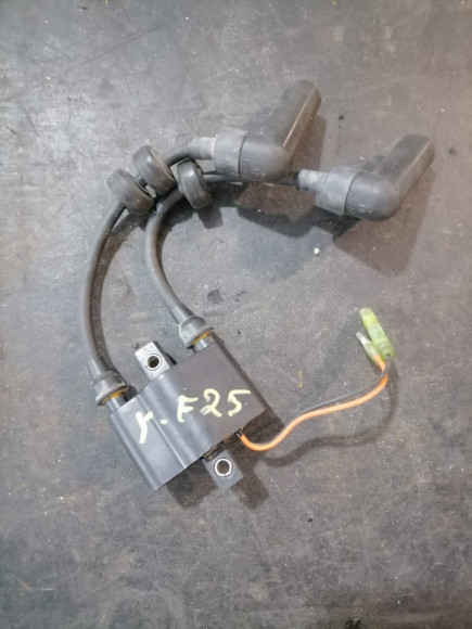 б/у Yamaha F9.9-25 высоковольтная катушка 6F5-85570-13