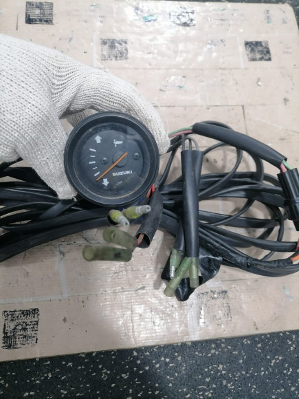 б/у Suzuki DT40-225 прибор трима с кабелем подключения 34800-92E00-000,36682-92E00-000 б/у Suzuki DT40-225 прибор трима с кабелем подключения 34800-92E00-000,36682-92E00-000