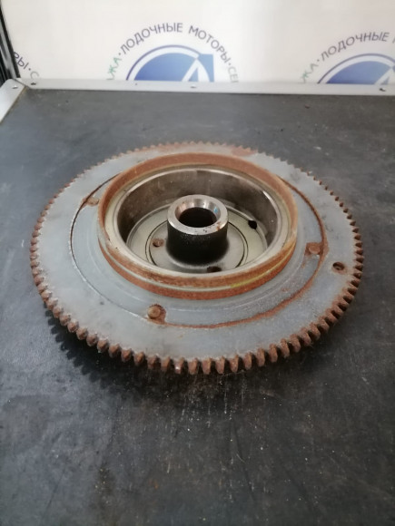 б/у Yamaha 60 маховик 6H2-85550-00-00