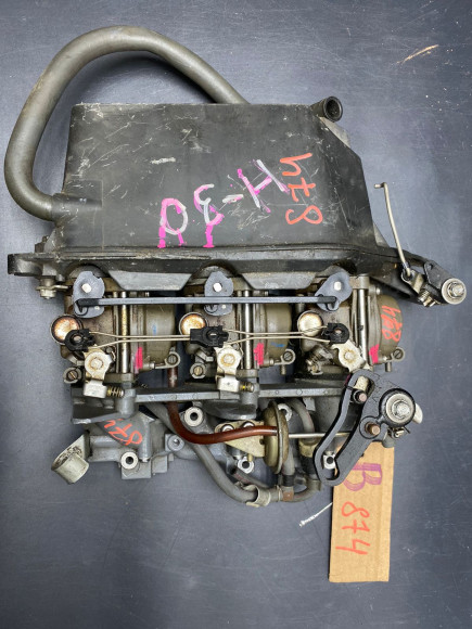 б/у Honda BF30 карбюраторы в сборе 16100-ZW2-003ZA, 17100-ZV7-000 б/у Honda BF30 карбюраторы в сборе 16100-ZW2-003ZA, 17100-ZV7-000