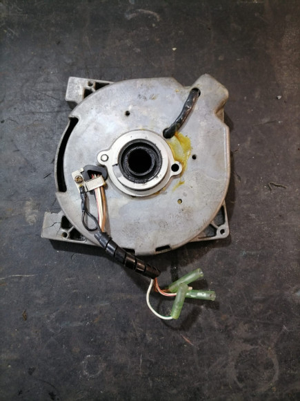 б/у Yamaha 4-5 основание с катушками в сборе 6E0-85560-71-00