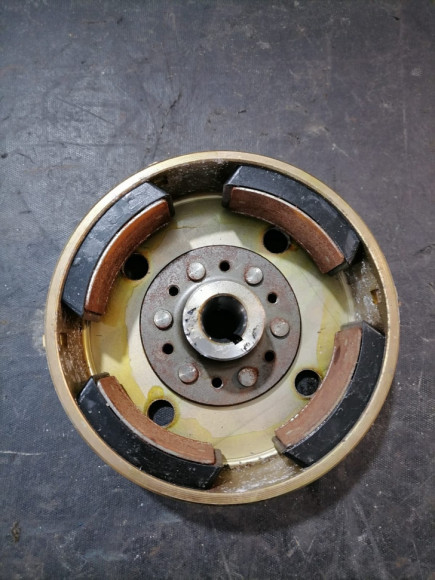 б/у Yamaha 4-5C маховик 6E0-85550-71-00