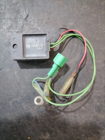 б/у Yamaha 25-70 выпрямитель 6H2-81960-00-00