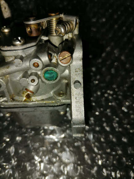б/у Yamaha 5 карбюратор в сборе 6E3-14301-05-00 б/у Yamaha 5 карбюратор в сборе 6E3-14301-05-00