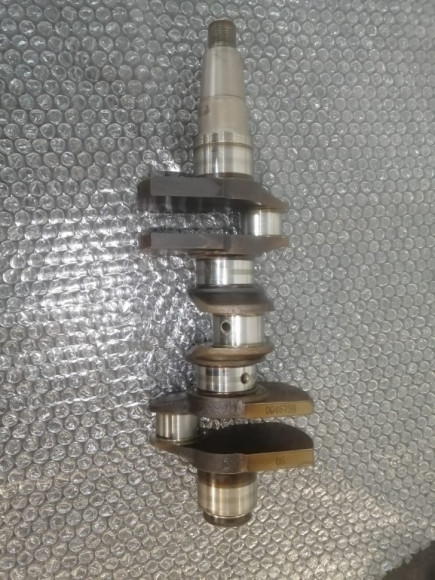 б/у Yamaha F30-40 коленчатый вал 67C-11411-00-00 б/у Yamaha F30-40 коленчатый вал 67C-11411-00-00