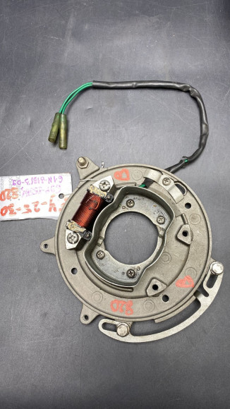 б/у Yamaha 25-30 основание с катушкой в сборе 61N-81313-09, 69P-85561