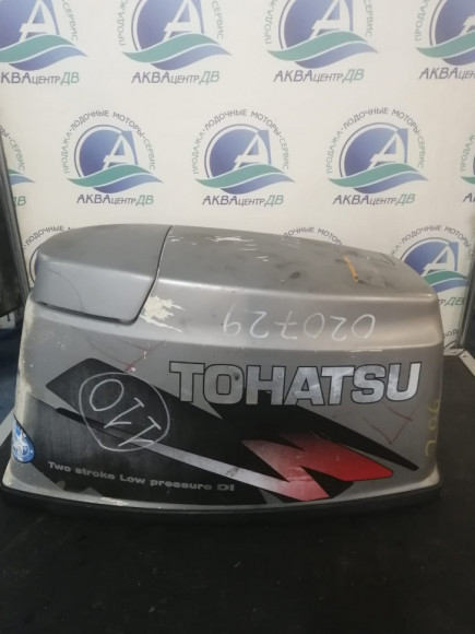 б/у Tohatsu MD90B капот 3T9S67510-1