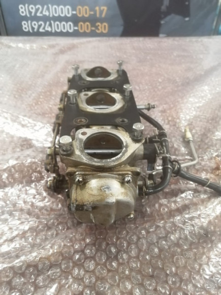 б/у Yamaha 50 карбюраторы в сборе 6H5-14301-08-00,6H5-14302-08-00,6H5-14303-08-00 б/у Yamaha 50 карбюраторы в сборе 6H5-14301-08-00,6H5-14302-08-00,6H5-14303-08-00