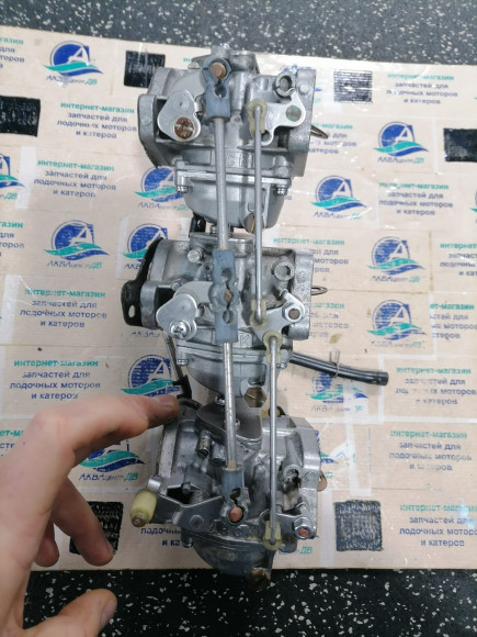 б/у Yamaha 70 карбюраторы в сборе 6H3-14301-08-00,6H3-14302-08-00,6H3-14303-08-00 б/у Yamaha 70 карбюраторы в сборе 6H3-14301-08-00,6H3-14302-08-00,6H3-14303-08-00