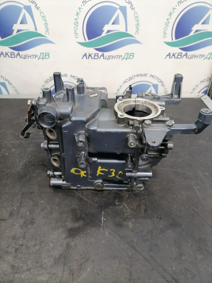 б/у Yamaha 6-8 блок цилиндров 6G1-15100-00-94