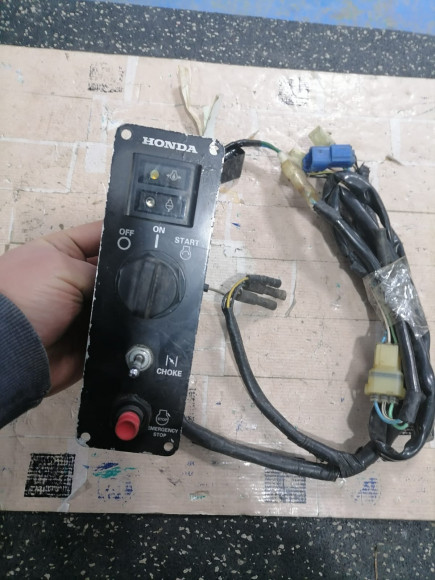 б/у Honda 75-225 панель управления 06323-ZW1-V05