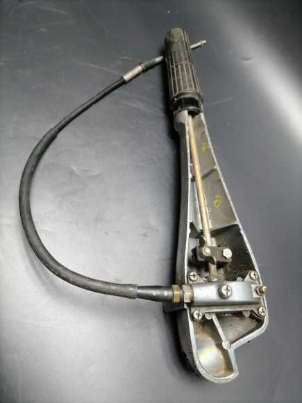 б/у Yamaha 55 (40-70) румпель в сборе 663-42111
