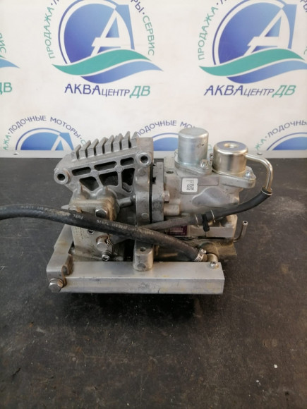 б/у Yamaha Z150-200 топливный насос в сборе 68F-24470-00