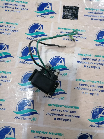 б/у Tohatsu MD90C2 реле стартера 3H8-76040-0 б/у Tohatsu MD90C2 реле стартера 3H8-76040-0