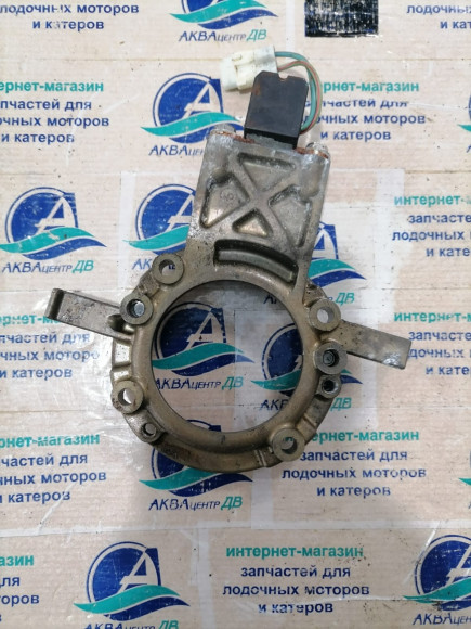 б/у Tohatsu MD90C2 токосъемная катушка 3T5-06145-0,3FW-06008-0 б/у Tohatsu MD90C2 токосъемная катушка 3T5-06145-0,3FW-06008-0