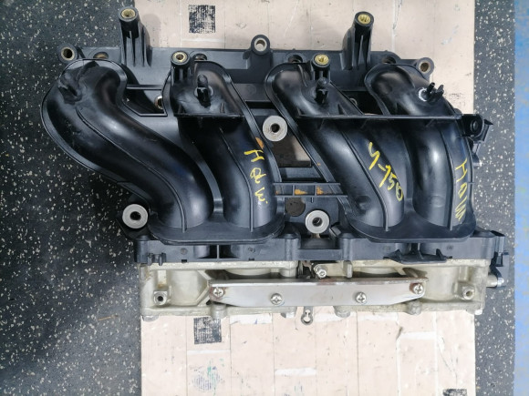 б/у Yamaha F150 коллектор впуска 63P-13641-00-00 б/у Yamaha F150 коллектор впуска 63P-13641-00-00