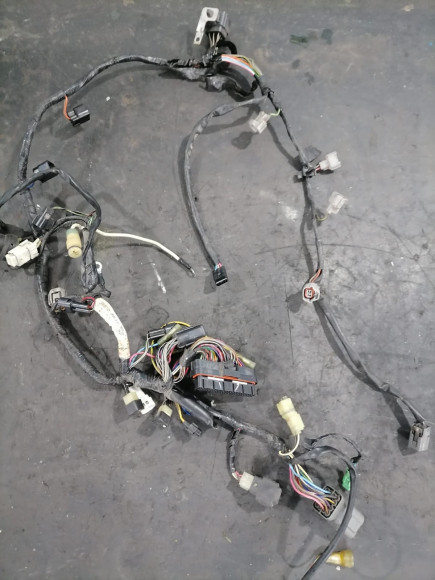 б/у Suzuki DF60-70 электропроводка 36610-99EF0-000 б/у Suzuki DF60-70 электропроводка 36610-99EF0-000