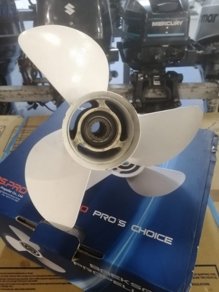 б/у Yamaha 60-140 винт 13 х 19 аналог б/у Yamaha 60-140 винт 13 х 19 аналог