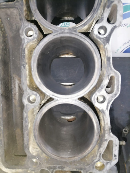 б/у Honda BF35-50 блок цилиндров 12000-ZV5-010ZA