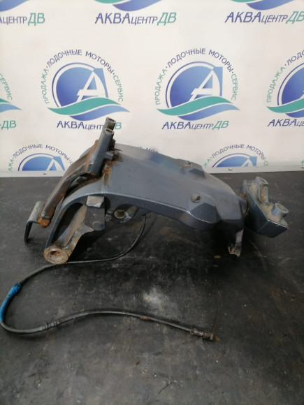 б/у Yamaha 60-70 поворотный кронштейн в сборе 6H1-43311-01-4D,6H3-42510-12-4D