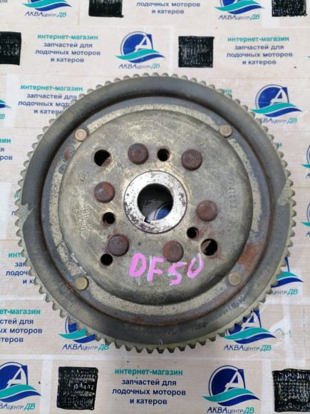 б/у Suzuki DF40-50 маховик 32102-87J01-000