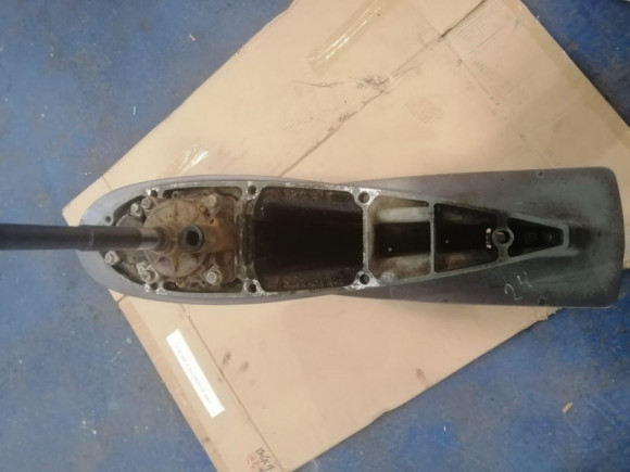б/у Yamaha 150- 225 редуктор UL 6K1-45300-23-4D б/у Yamaha 150- 225 редуктор UL 6K1-45300-23-4D