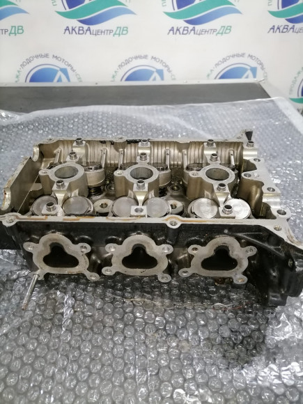 б/у Suzuki DF40-50 головка блока цилиндров 11100-87J02-019