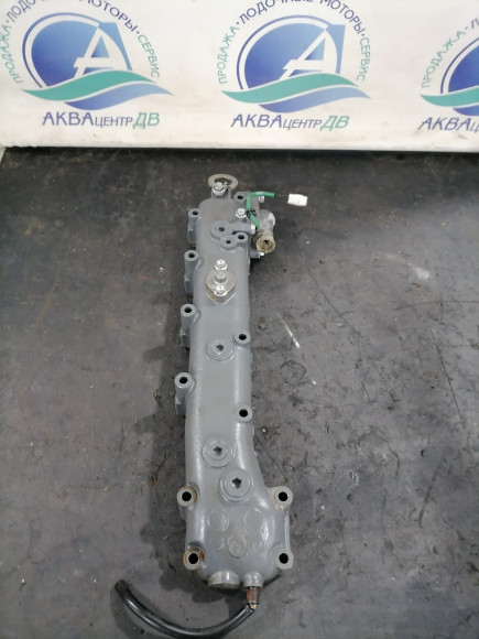 б/у Suzuki DF60-70 коллектор выпускной 14110-99E11-000 б/у Suzuki DF60-70 коллектор выпускной 14110-99E11-000