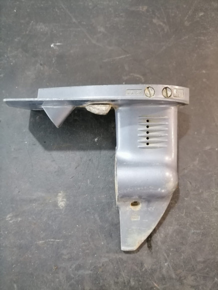 б/у Yamaha 4-5 корпус редуктора 6E0-45311-02-4D б/у Yamaha 4-5 корпус редуктора 6E0-45311-02-4D