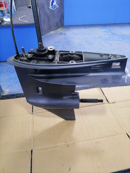 б/у Yamaha 40-50 редуктор 63D-45300-12-4D длина L б/у Yamaha 40-50 редуктор 63D-45300-12-4D длина L