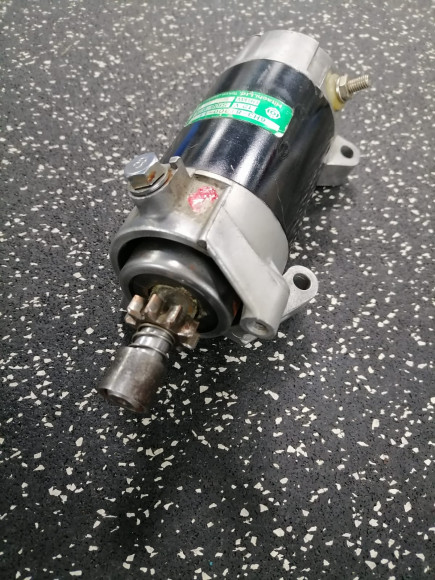 б/у Yamaha 25-70 стартер электрический 6H3-81800-11-00