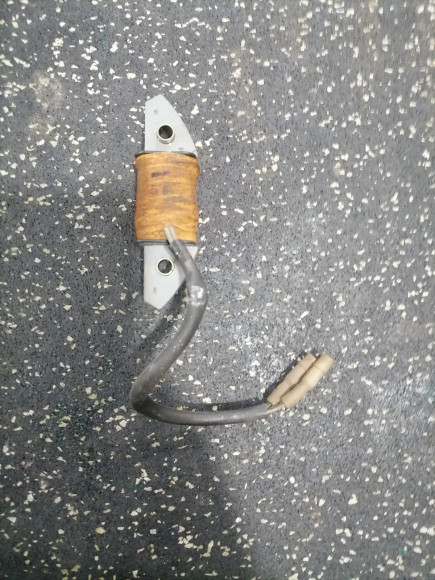 б/у Honda 35-50 катушка генератора 31630-ZV5-003 б/у Honda 35-50 катушка генератора 31630-ZV5-003