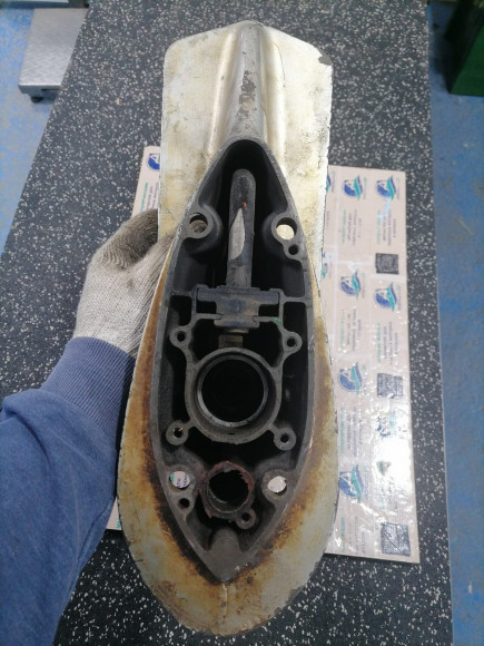 б/у Honda 25-30 корпус редуктора 41101-ZV7-010ZA