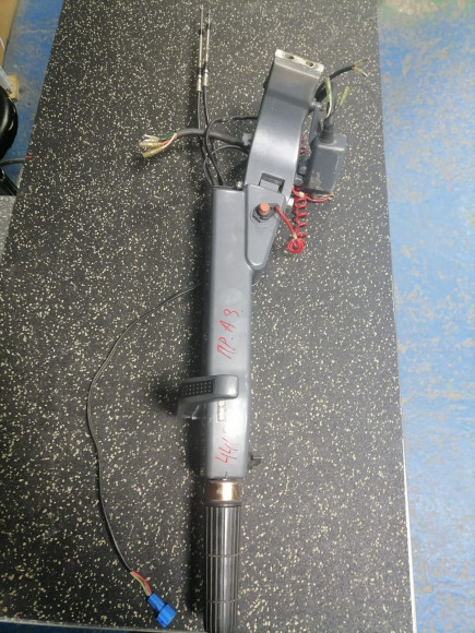 б/у Yamaha 30-90 F40-90 мультирумпель с кнопкой гидроподъема  (без Фишки)
