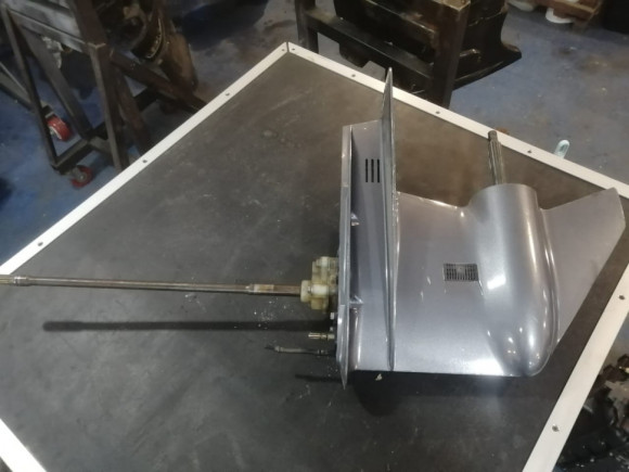 б/у Yamaha FT60 редуктор 68S-45300-32-8D длина L б/у Yamaha FT60 редуктор 68S-45300-32-8D длина L