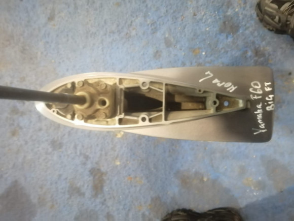 б/у Yamaha FT60 редуктор 68S-45300-32-8D длина L б/у Yamaha FT60 редуктор 68S-45300-32-8D длина L
